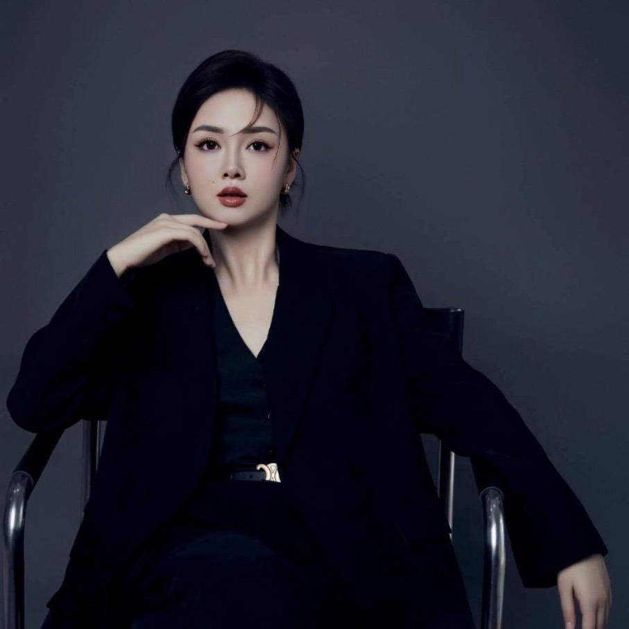 美8英子（晚上9:30开播）