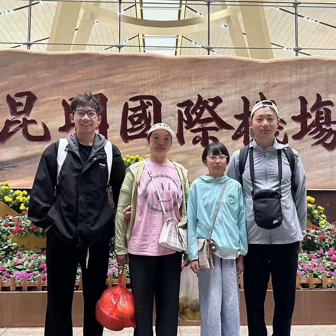 沈记金湖鸭血粉丝·老鸭粉丝汤