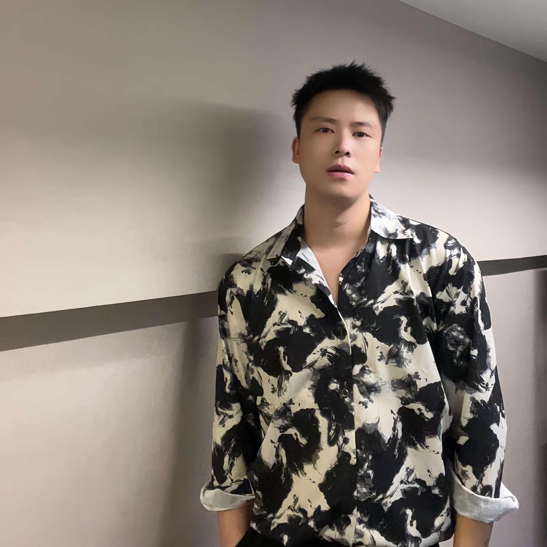 慕青美发工作室（杭州临平中顺大厦店）