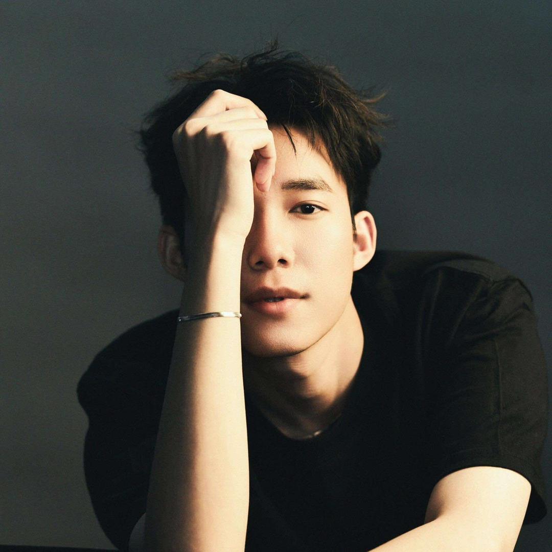 Top.1王志博专业发型设计