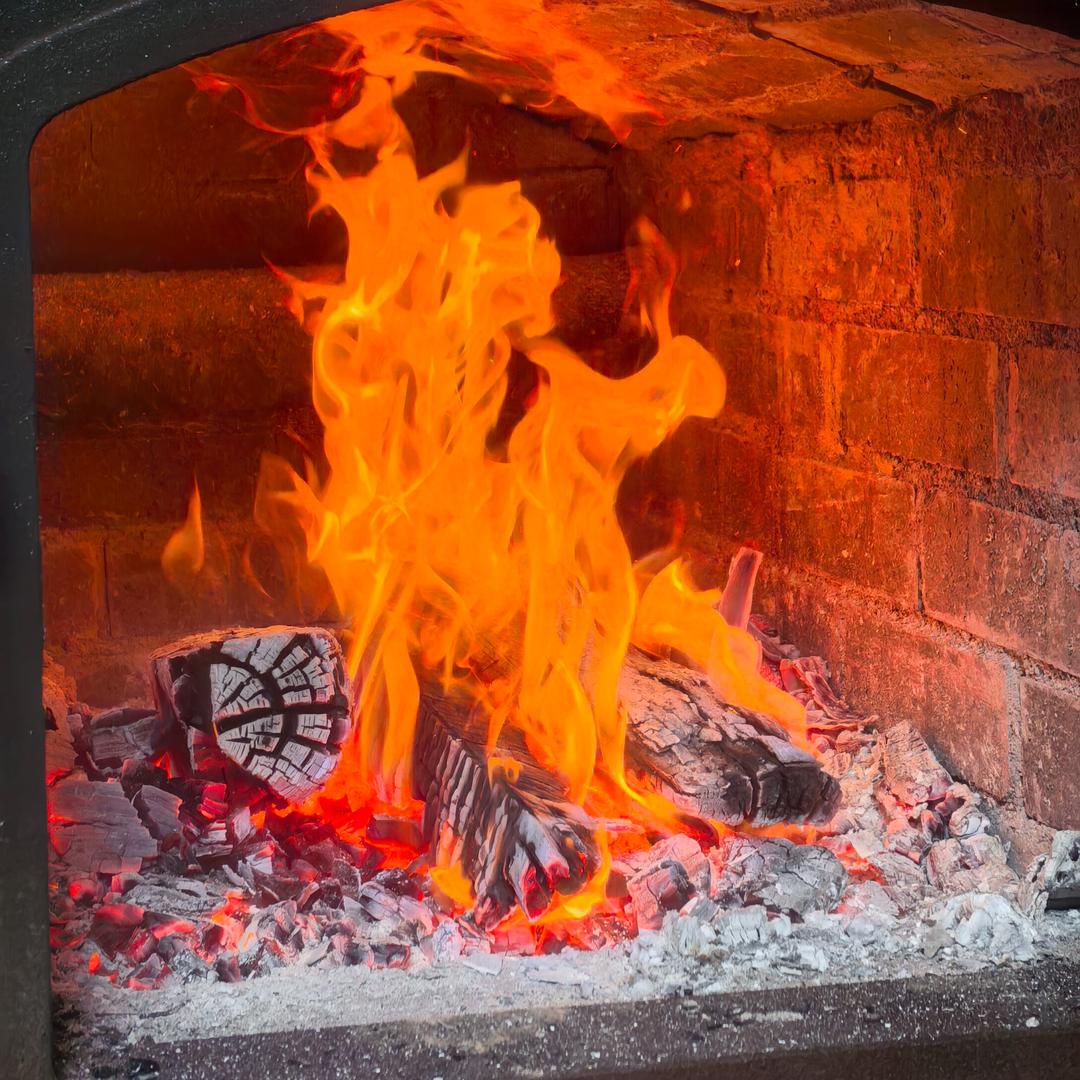 西营城外积米峪-村口柴窑面包