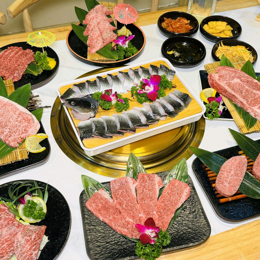 松禾炭火烤肉鲜和牛专卖店