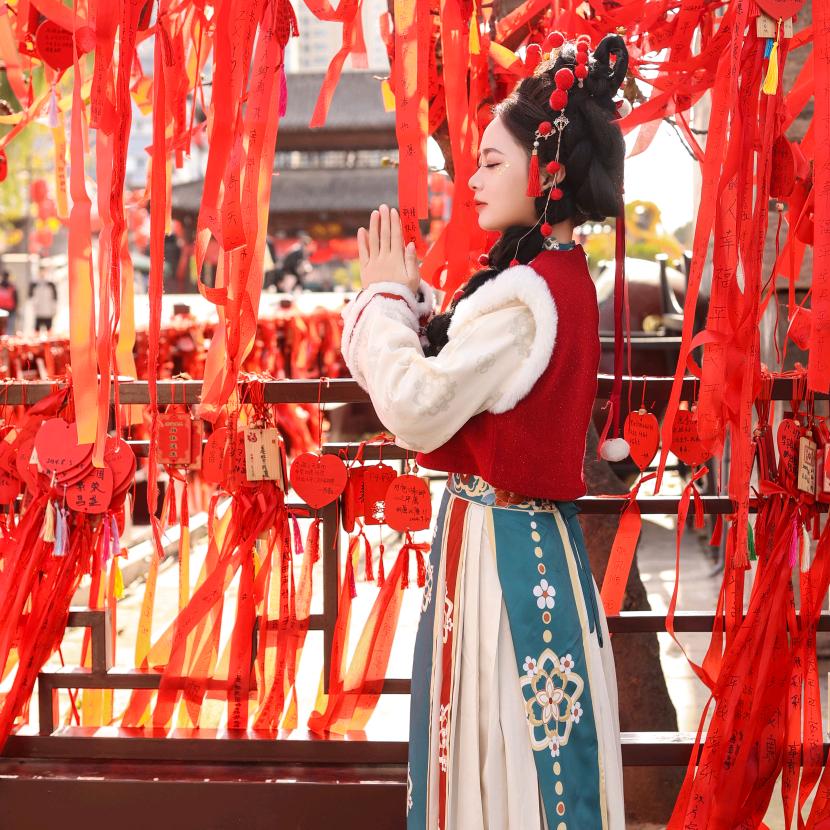 小镇鸭脖大拱桥店