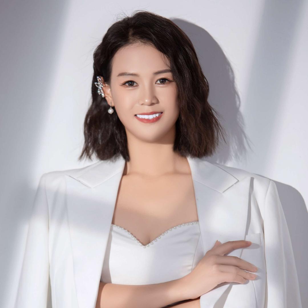 藁城中式美睫西施—芷娇娇