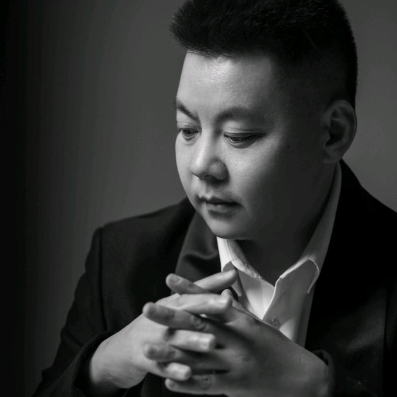 蔚县发型师俊峰