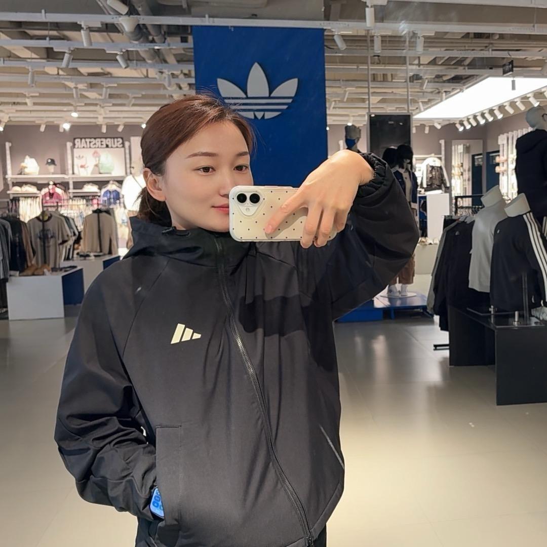 阿迪达斯(悦都汇店)专用号