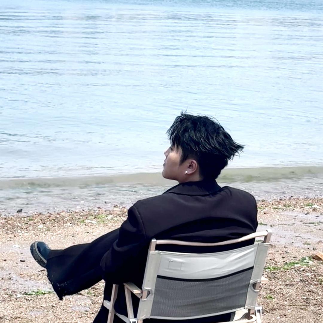 AD SALON·范县Seven发型设计