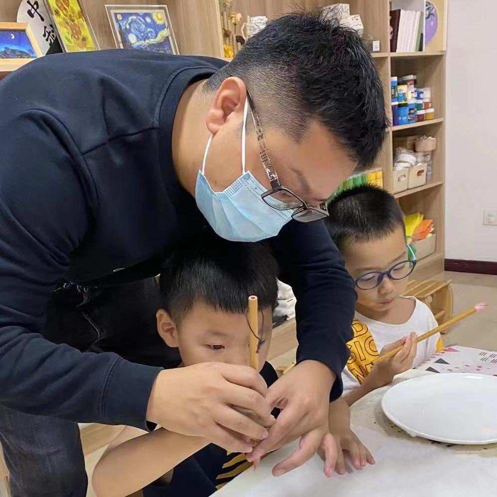 小八怪书画郭老师