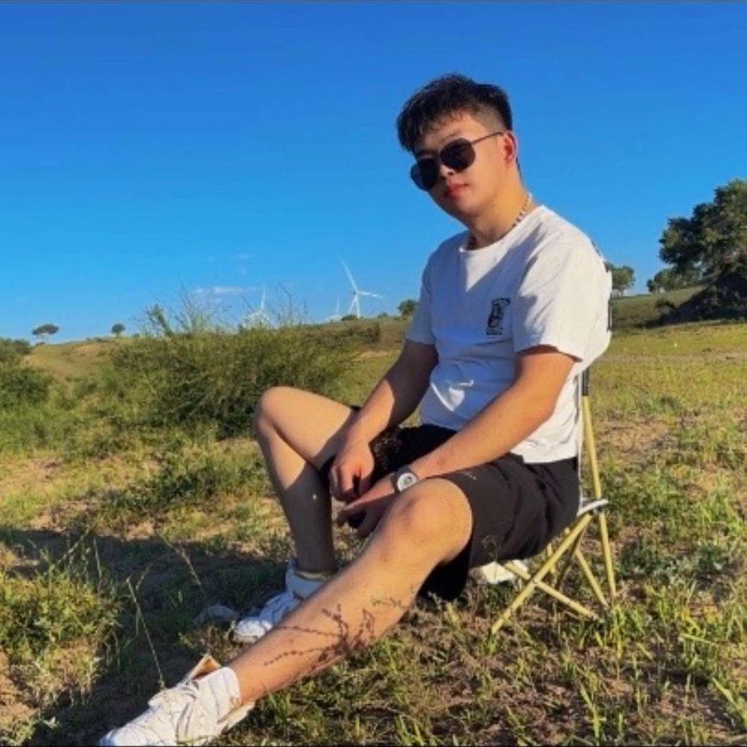 真炭豪·烤肉·深夜老火锅