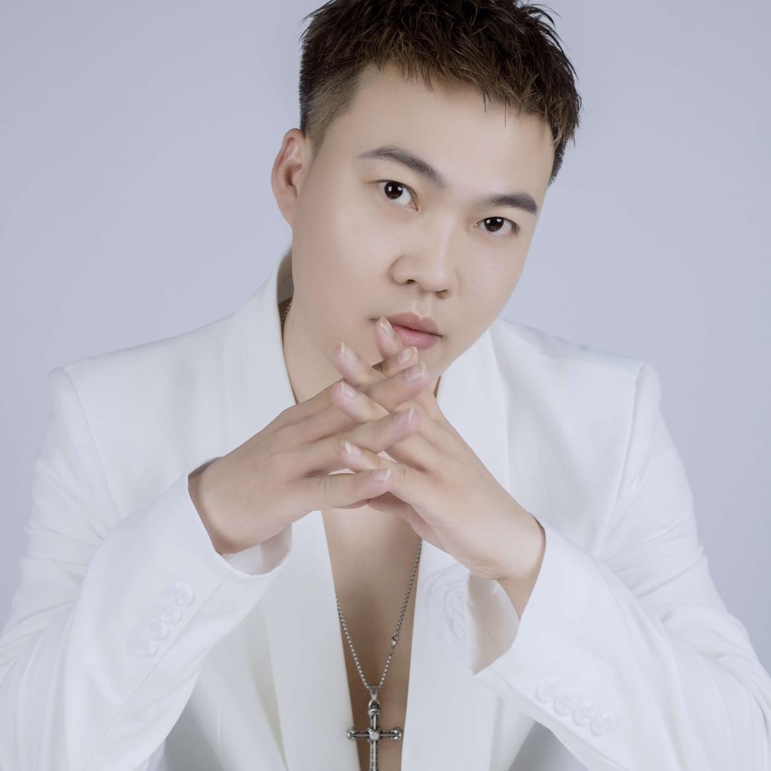 烫染王子超仔