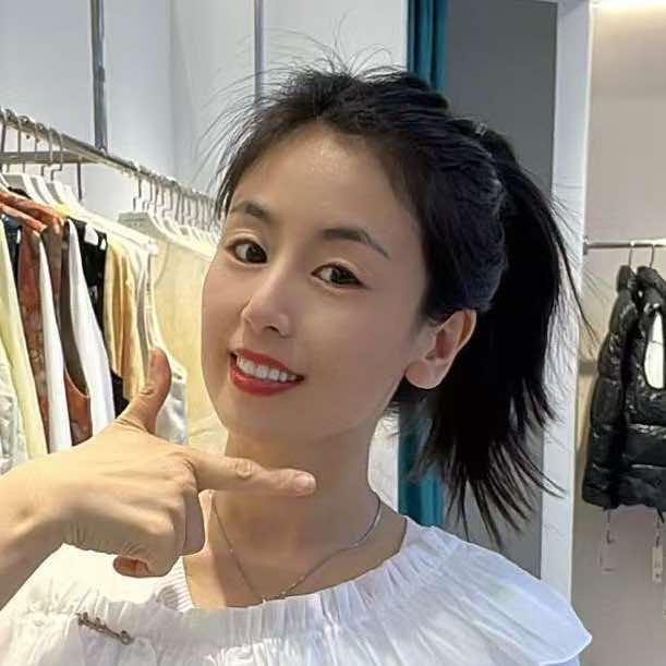 尚芷荣女装王姐