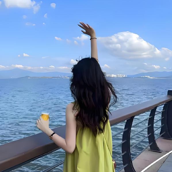 芸哲琪初夏栀水晶定制