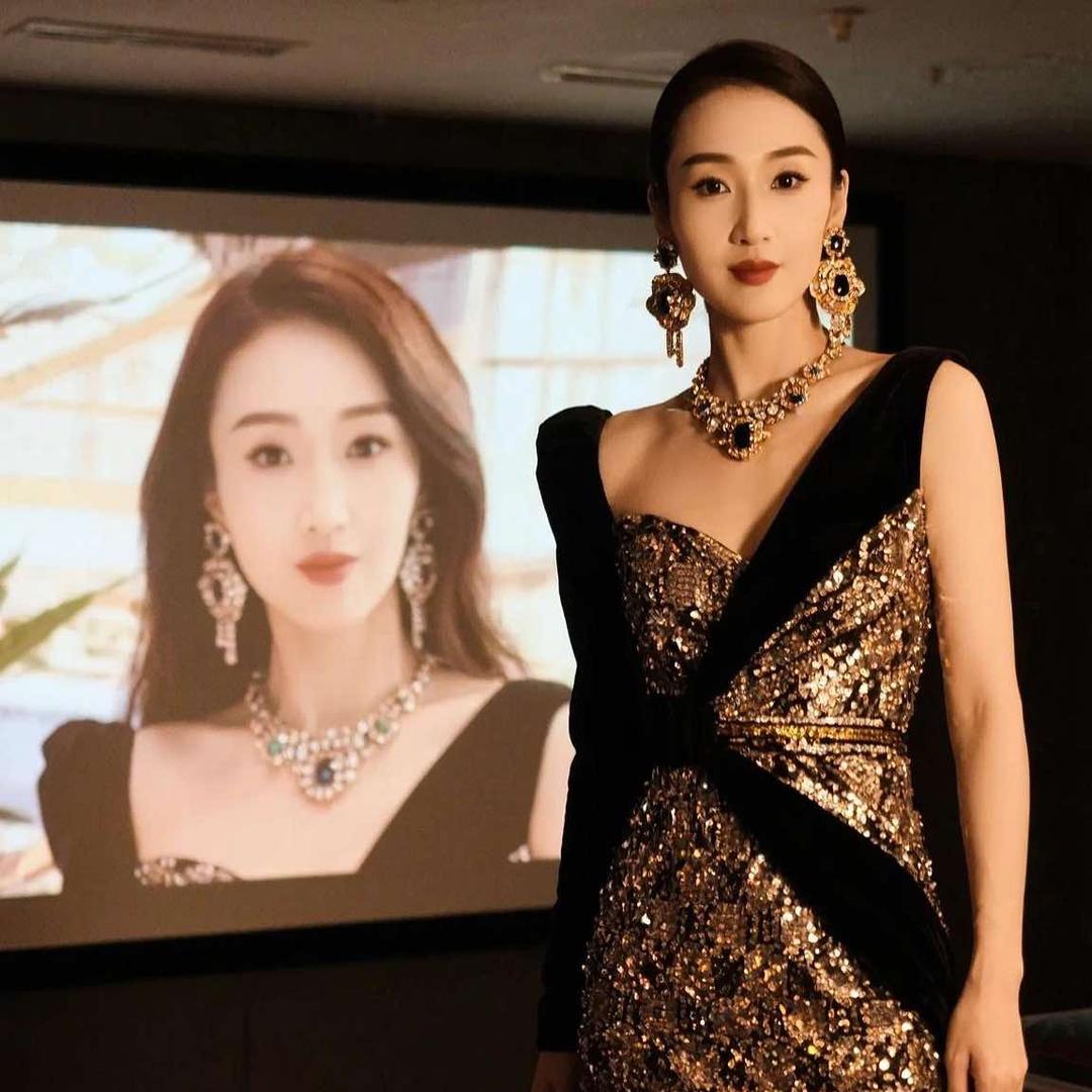 邹平劲美女子健身中心