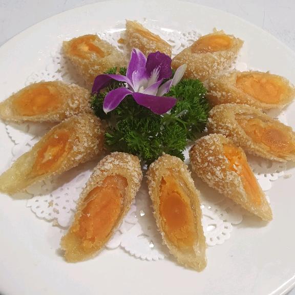 洪阳忠字厨咸蛋卷