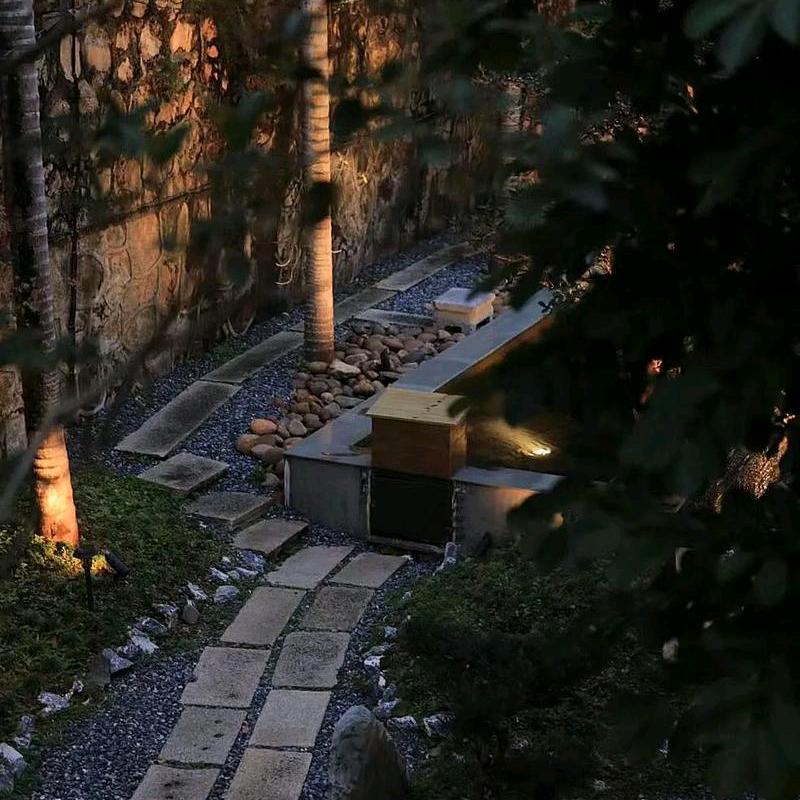 仕位南京赵总力荐的••荷悦养生SPA