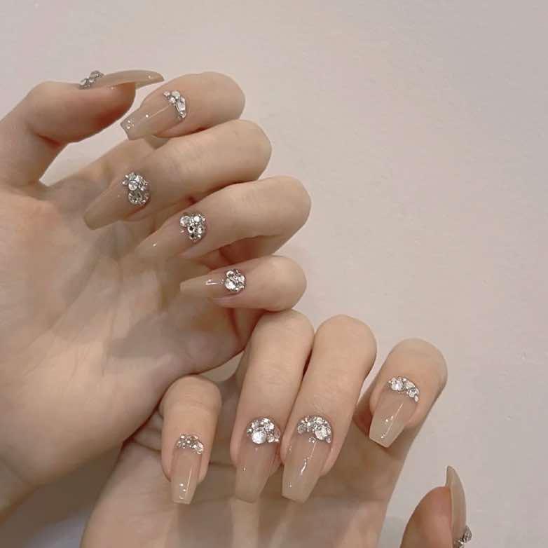 夏津艾尚美甲美睫工作室