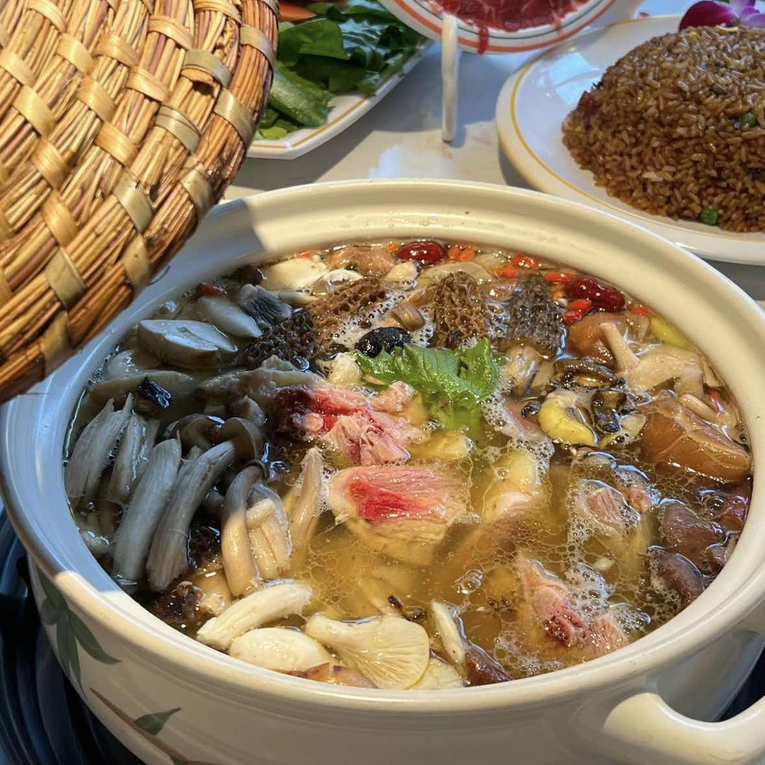 菌子 野生菌锅