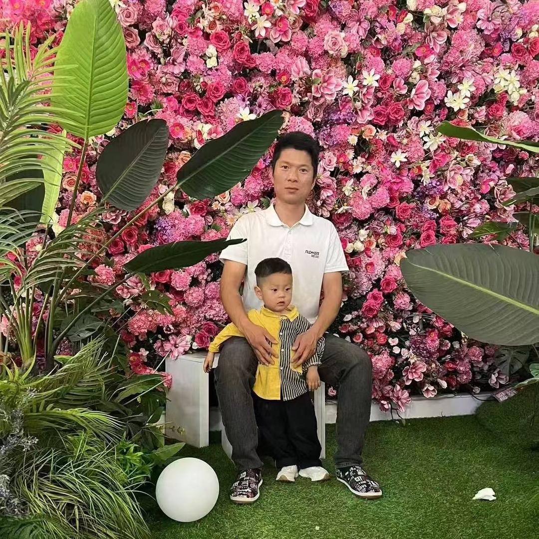 沛盅糖豆爸爸官方号