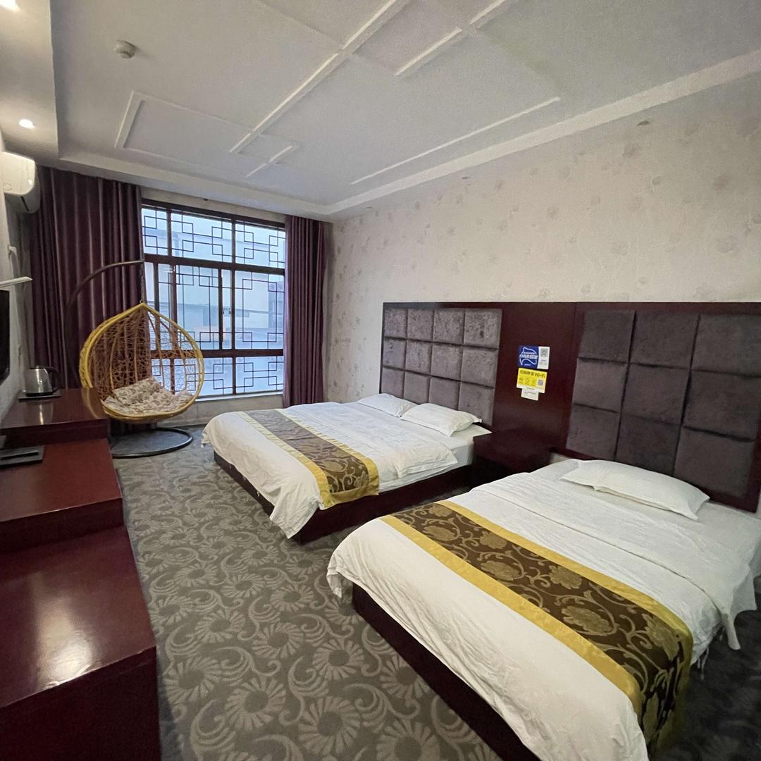 云台山云朴酒店（景区内）