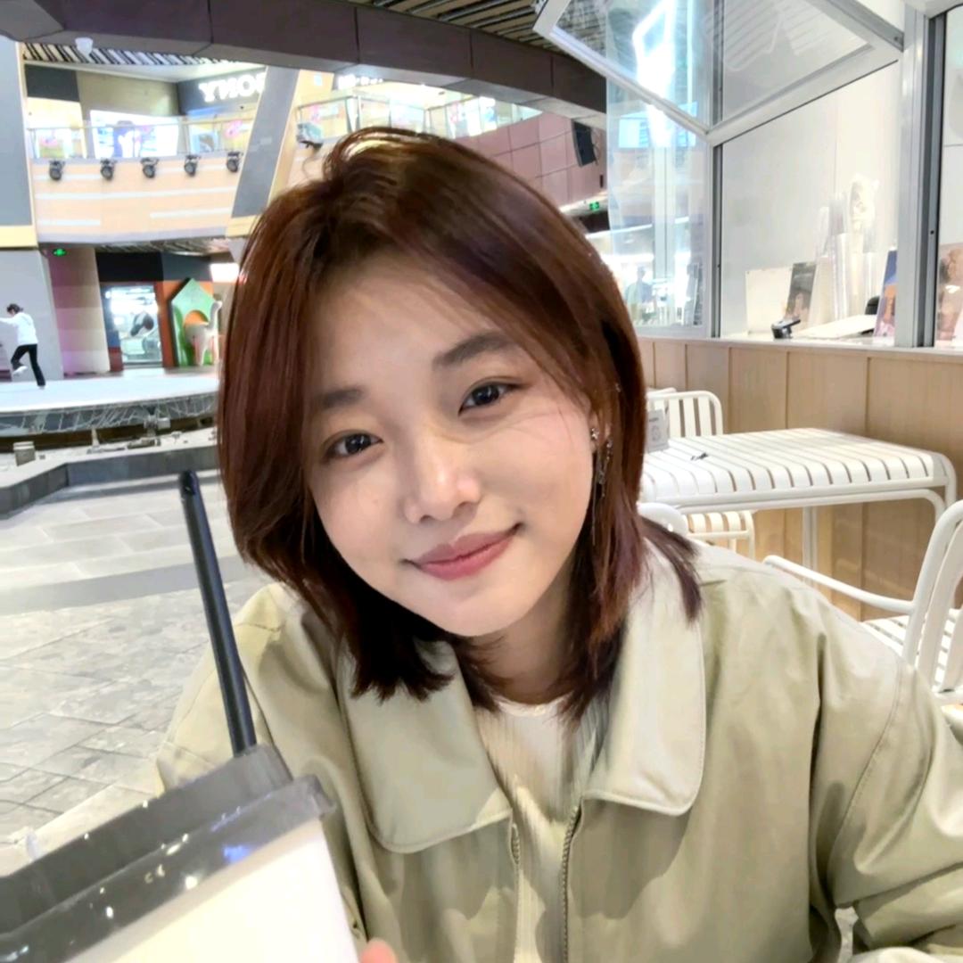 松鼠Ai智学服务中心姿姿