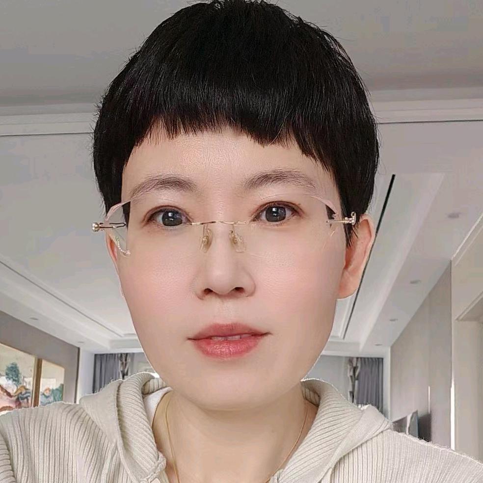 西大街卖手机的陈姐