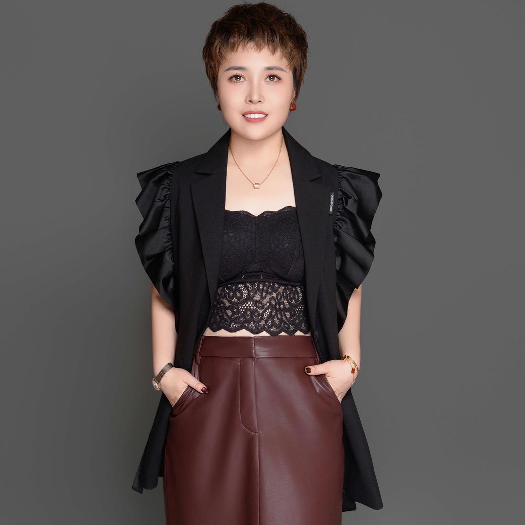 信阳重塑美学馆一姐