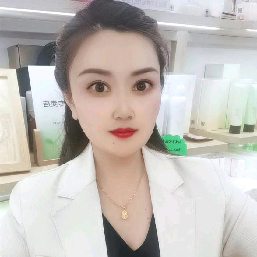 轻素栖花里（汝南县三小南校区店）