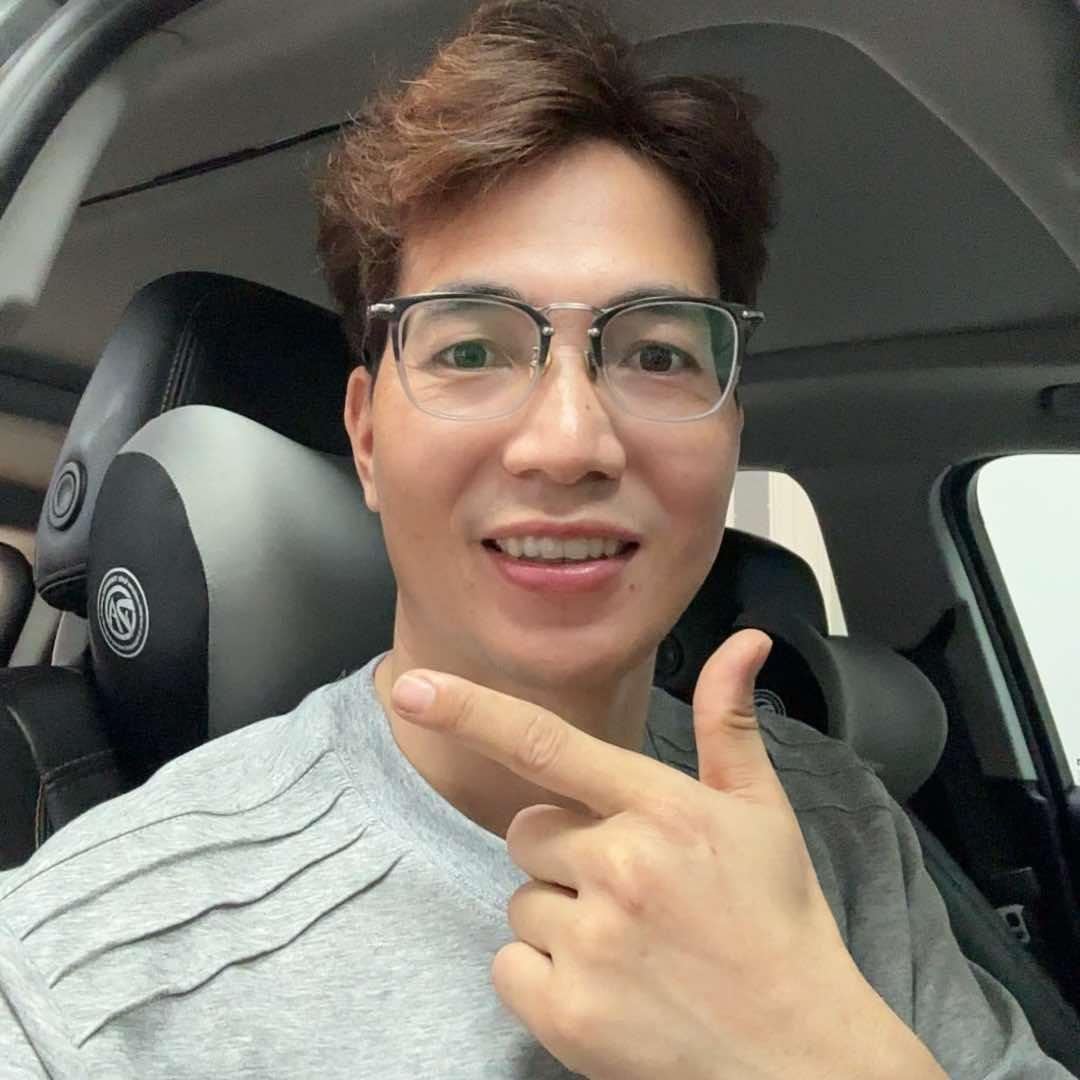 陆河-车华汽车贴膜内饰翻新