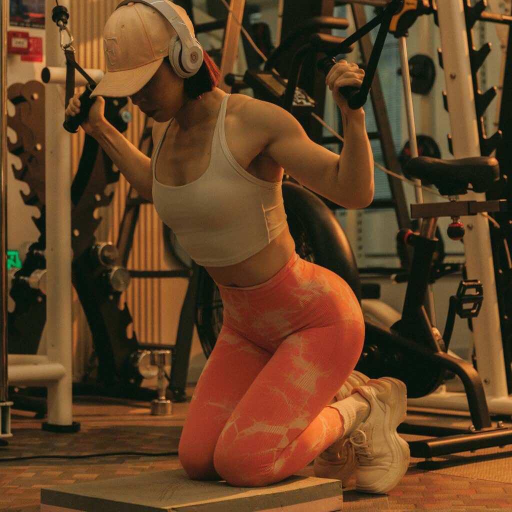 爱悠运动塑形馆 | 梅子