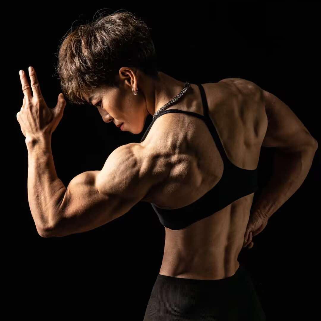 战狼部落-刘红霞IFBBPRO