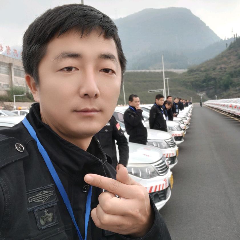 金兴驾校尤安全教练服务咨询处
