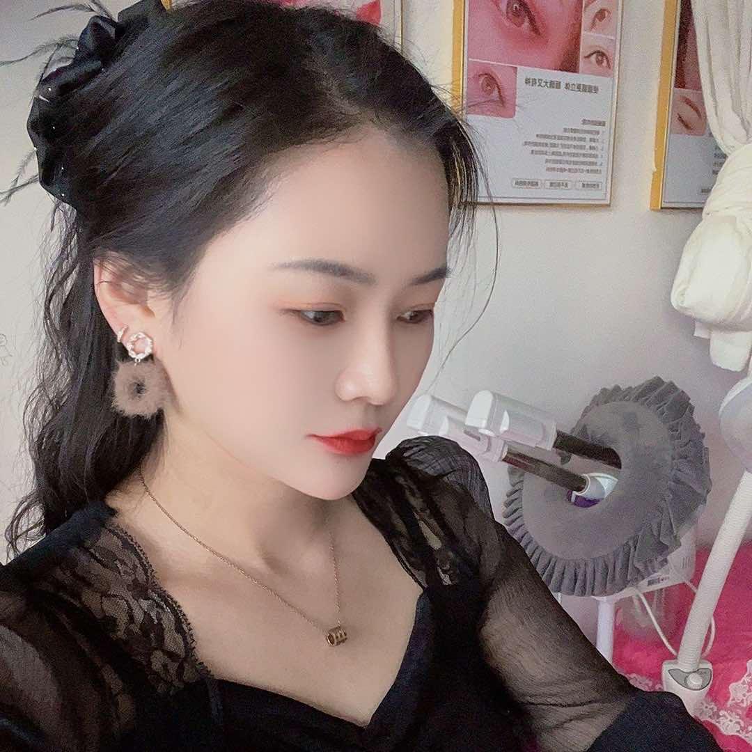 曹县尚慧美甲美睫店