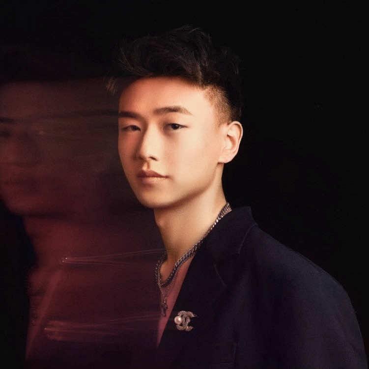 兴义大磊减龄发型设计