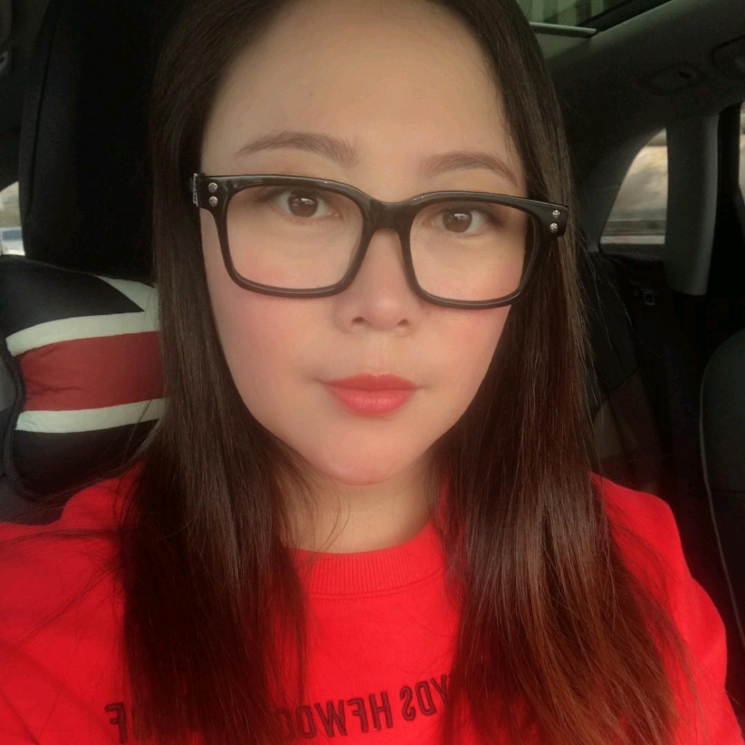 披萨店老板娘～静静