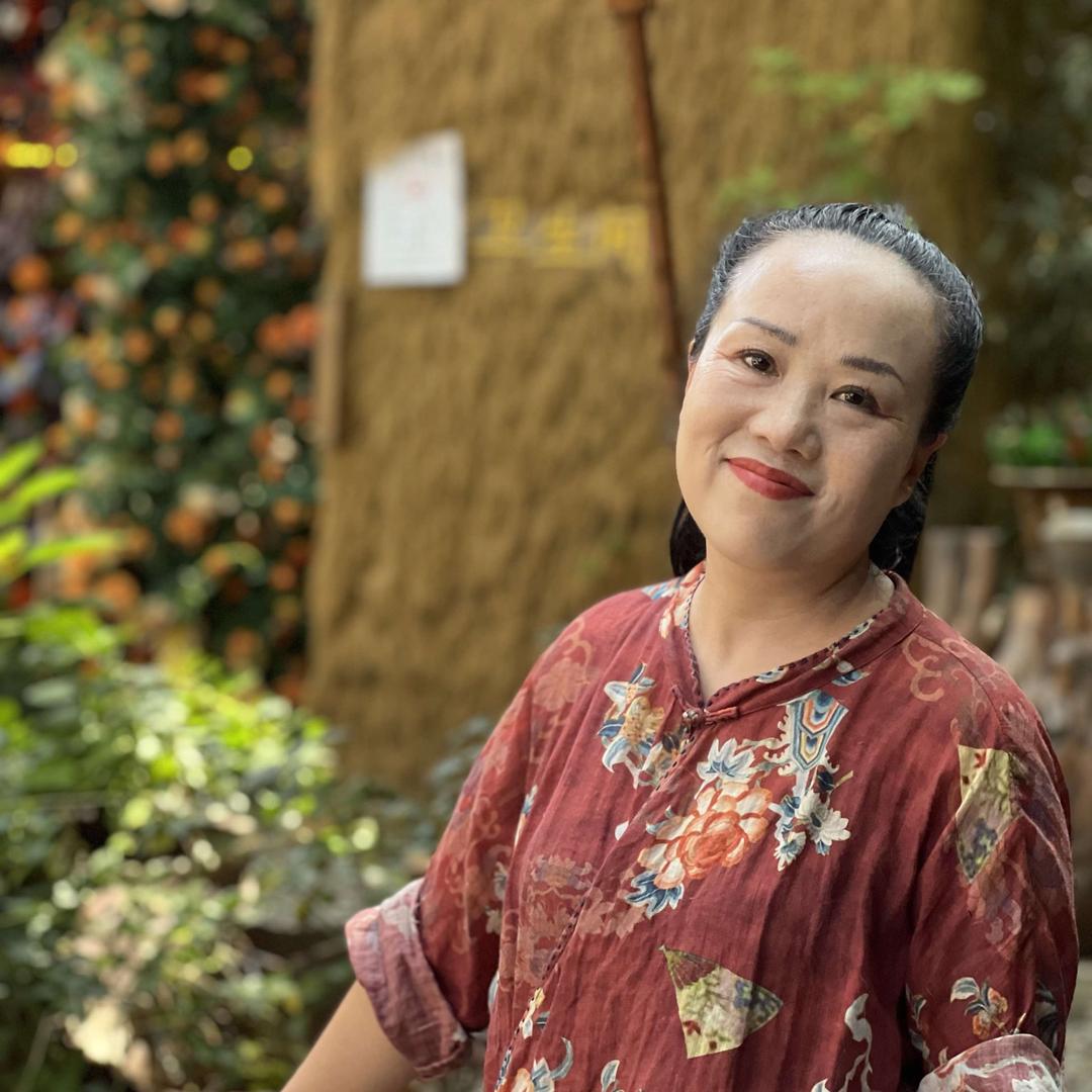草棚子官方号（鸭蛋姐）