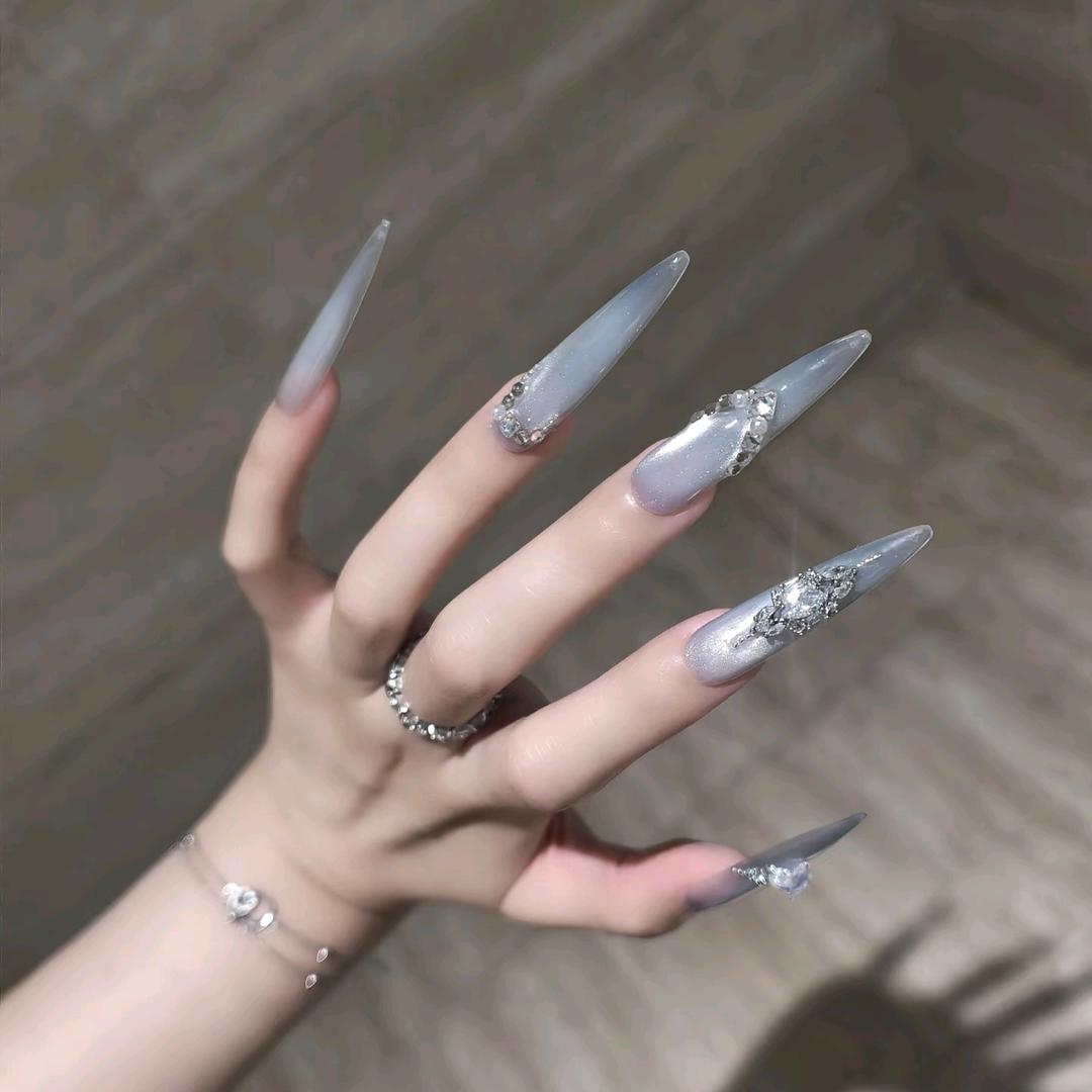 凡晨美甲美睫官方号