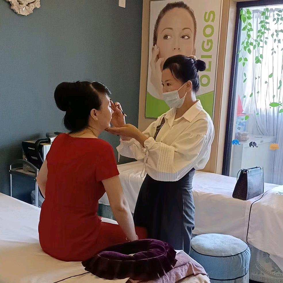 银川眉形设计-李老师