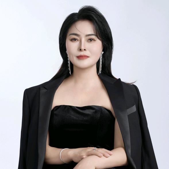 灵山县沙坪镇彩霞美容店