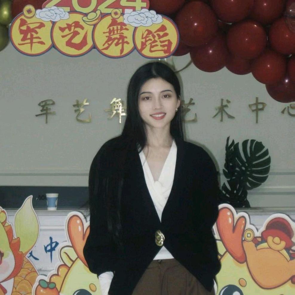 军艺（翎）舞蹈学校