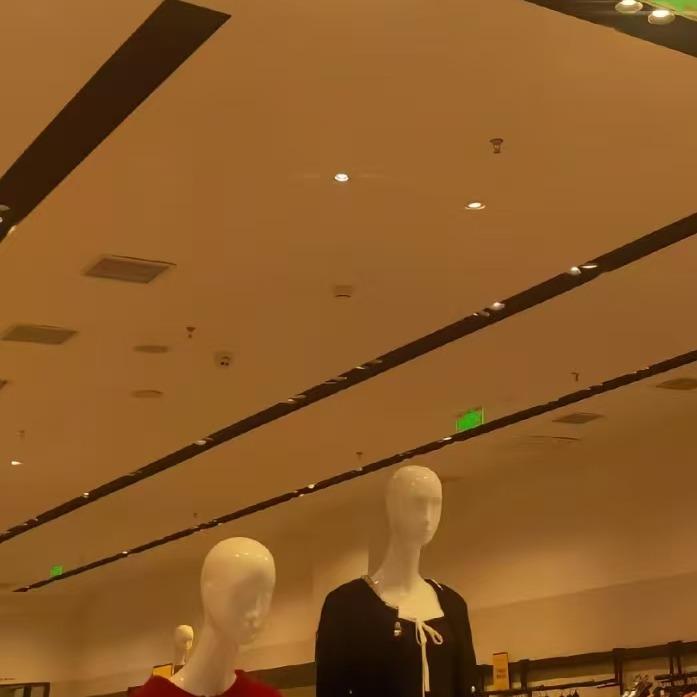 聚麟大家电专营店华容