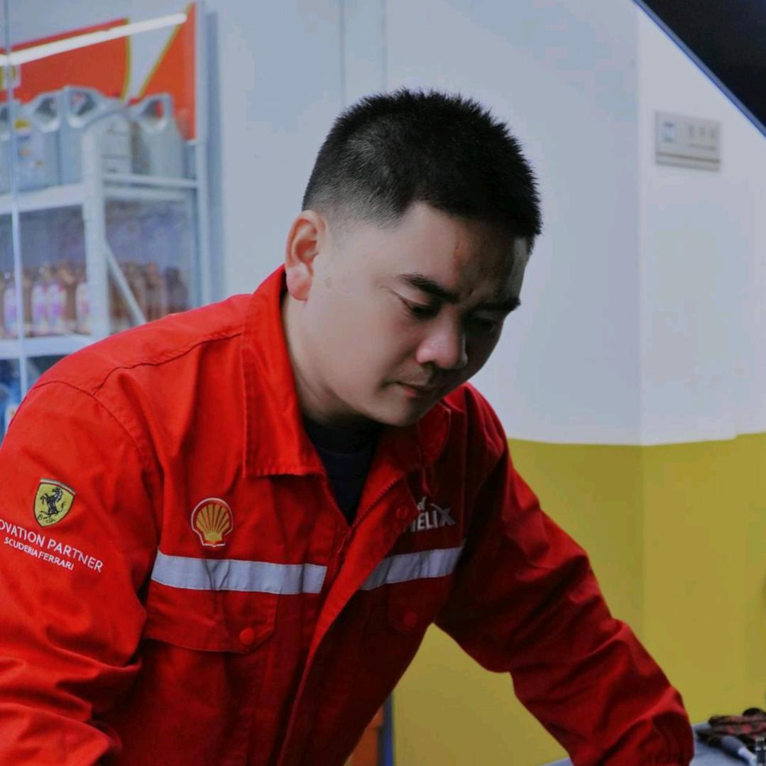 修车大耳彭