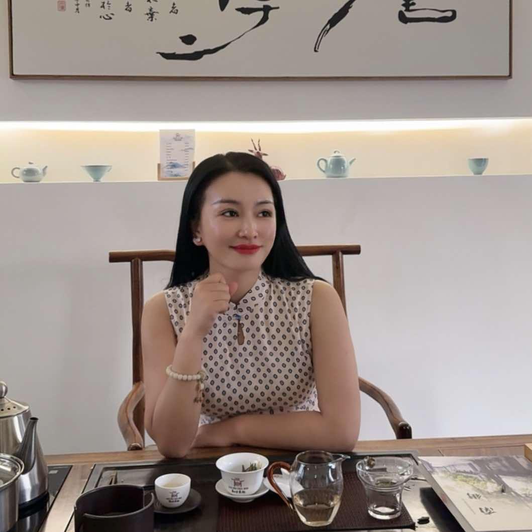 梦涵美妆学院