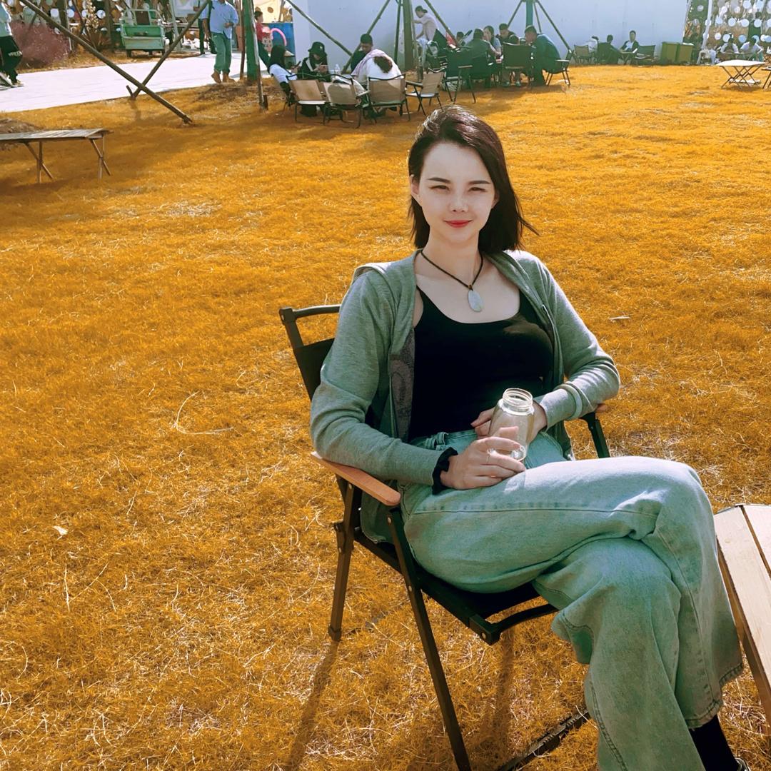 今喜半永久纹眉 设计师橙子