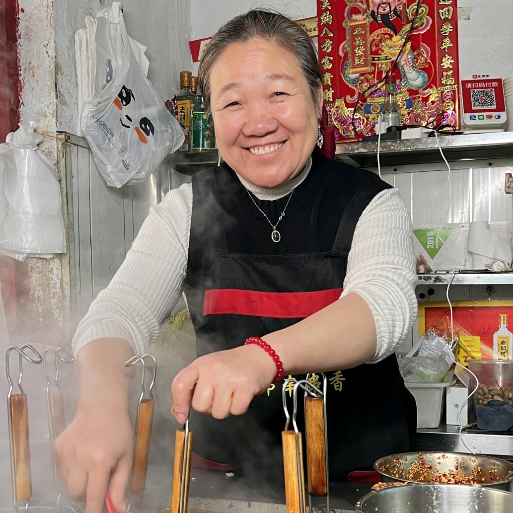 杨大嫂麻辣烫