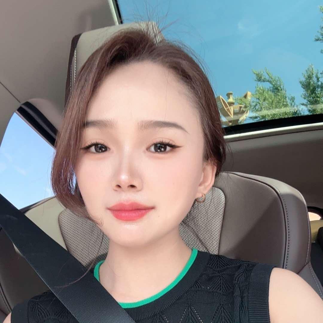 五家渠市三十七度鲜港纸包鱼餐厅