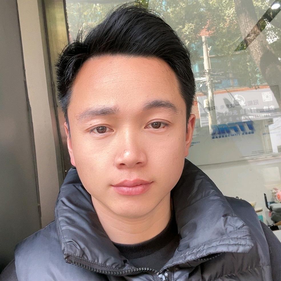 荡口人民路雅迪陈志龙