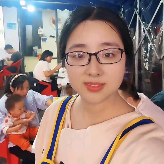 武汉胖胖地锅鸡（胖胖姐）官方号