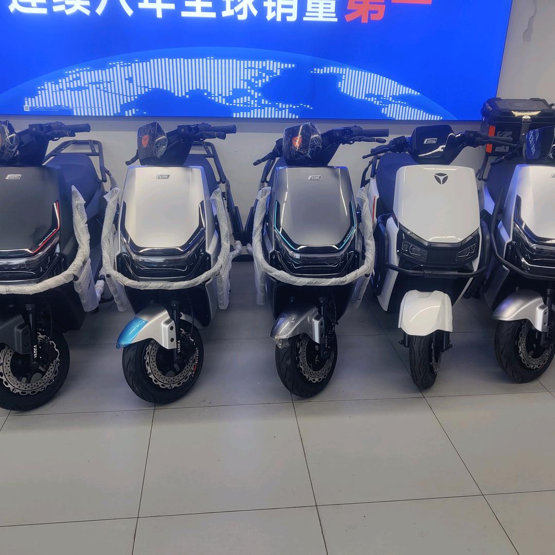 雅迪电动车(武侯立交店)专用号