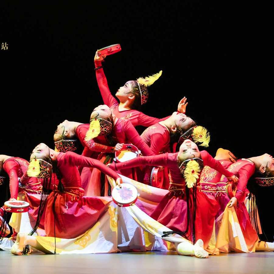 桃李杯舞校官方号发布