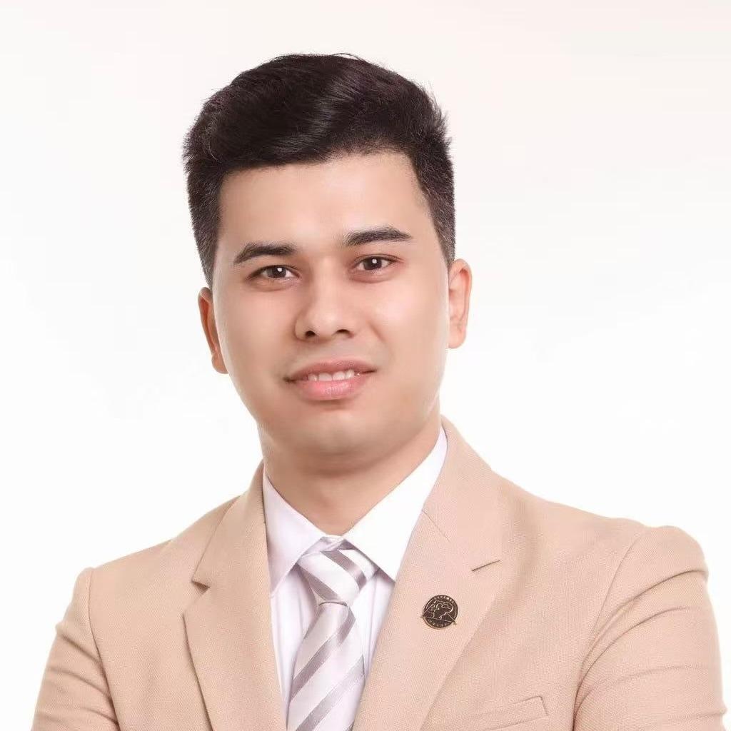 哎日卡马里工作室四号浦利纳